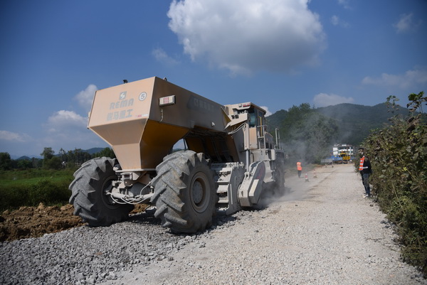 冷再生.jpg 冷再生.jpg